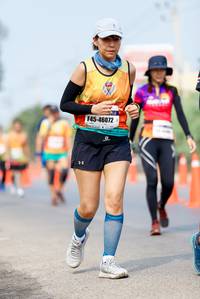 BIB: 46072
                            <button type="button" onclick="openModal(9201094)" class="btn btn-primary btn-sm float-right btn-popup" data-toggle="modal" data-target=".modal-high-quality">
                        <i class="fas fa-shopping-cart"></i> Add to Cart
                    </button>
                                            <button type="button" onclick="isThisMe(9201094, true)" class="btn btn-success btn-sm float-right btn-popup btn-isme hidden" data-toggle="tooltip" data-placement="bottom" title="นี่คือรูปของคุณใช่ไหม คลิกที่นี่เพื่อเอาเข้าอัลบั้ม">
                        <i class="fas fa-plus"></i> Add to album
                    </button>
                    <button type="button" onclick="isThisMe(9201094, false)" class="btn btn-warning btn-sm float-right btn-popup btn-isnotme hidden">
                        <i class="fas fa-ban"></i> Remove from album
                    </button>