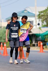 BIB: 47927, 47584
                            <button type="button" onclick="openModal(9190310)" class="btn btn-primary btn-sm float-right btn-popup" data-toggle="modal" data-target=".modal-high-quality">
                        <i class="fas fa-shopping-cart"></i> Add to Cart
                    </button>
                                            <button type="button" onclick="isThisMe(9190310, true)" class="btn btn-success btn-sm float-right btn-popup btn-isme hidden" data-toggle="tooltip" data-placement="bottom" title="นี่คือรูปของคุณใช่ไหม คลิกที่นี่เพื่อเอาเข้าอัลบั้ม">
                        <i class="fas fa-plus"></i> Add to album
                    </button>
                    <button type="button" onclick="isThisMe(9190310, false)" class="btn btn-warning btn-sm float-right btn-popup btn-isnotme hidden">
                        <i class="fas fa-ban"></i> Remove from album
                    </button>