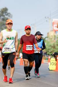 BIB: 47020, 46490, 100
                            <button type="button" onclick="openModal(9141704)" class="btn btn-primary btn-sm float-right btn-popup" data-toggle="modal" data-target=".modal-high-quality">
                        <i class="fas fa-shopping-cart"></i> Add to Cart
                    </button>
                                            <button type="button" onclick="isThisMe(9141704, true)" class="btn btn-success btn-sm float-right btn-popup btn-isme hidden" data-toggle="tooltip" data-placement="bottom" title="นี่คือรูปของคุณใช่ไหม คลิกที่นี่เพื่อเอาเข้าอัลบั้ม">
                        <i class="fas fa-plus"></i> Add to album
                    </button>
                    <button type="button" onclick="isThisMe(9141704, false)" class="btn btn-warning btn-sm float-right btn-popup btn-isnotme hidden">
                        <i class="fas fa-ban"></i> Remove from album
                    </button>