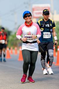 BIB: 4097, 45265
                            <button type="button" onclick="openModal(9182256)" class="btn btn-primary btn-sm float-right btn-popup" data-toggle="modal" data-target=".modal-high-quality">
                        <i class="fas fa-shopping-cart"></i> Add to Cart
                    </button>
                                            <button type="button" onclick="isThisMe(9182256, true)" class="btn btn-success btn-sm float-right btn-popup btn-isme hidden" data-toggle="tooltip" data-placement="bottom" title="นี่คือรูปของคุณใช่ไหม คลิกที่นี่เพื่อเอาเข้าอัลบั้ม">
                        <i class="fas fa-plus"></i> Add to album
                    </button>
                    <button type="button" onclick="isThisMe(9182256, false)" class="btn btn-warning btn-sm float-right btn-popup btn-isnotme hidden">
                        <i class="fas fa-ban"></i> Remove from album
                    </button>