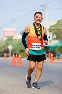 BIB: 42100
                            <button type="button" onclick="openModal(9179559)" class="btn btn-primary btn-sm float-right btn-popup" data-toggle="modal" data-target=".modal-high-quality">
                        <i class="fas fa-shopping-cart"></i> Add to Cart
                    </button>
                                            <button type="button" onclick="isThisMe(9179559, true)" class="btn btn-success btn-sm float-right btn-popup btn-isme hidden" data-toggle="tooltip" data-placement="bottom" title="นี่คือรูปของคุณใช่ไหม คลิกที่นี่เพื่อเอาเข้าอัลบั้ม">
                        <i class="fas fa-plus"></i> Add to album
                    </button>
                    <button type="button" onclick="isThisMe(9179559, false)" class="btn btn-warning btn-sm float-right btn-popup btn-isnotme hidden">
                        <i class="fas fa-ban"></i> Remove from album
                    </button>