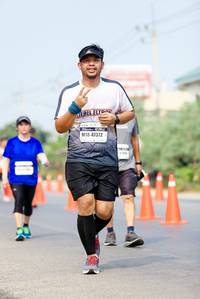 BIB: 47372
                            <button type="button" onclick="openModal(9203592)" class="btn btn-primary btn-sm float-right btn-popup" data-toggle="modal" data-target=".modal-high-quality">
                        <i class="fas fa-shopping-cart"></i> Add to Cart
                    </button>
                                            <button type="button" onclick="isThisMe(9203592, true)" class="btn btn-success btn-sm float-right btn-popup btn-isme hidden" data-toggle="tooltip" data-placement="bottom" title="นี่คือรูปของคุณใช่ไหม คลิกที่นี่เพื่อเอาเข้าอัลบั้ม">
                        <i class="fas fa-plus"></i> Add to album
                    </button>
                    <button type="button" onclick="isThisMe(9203592, false)" class="btn btn-warning btn-sm float-right btn-popup btn-isnotme hidden">
                        <i class="fas fa-ban"></i> Remove from album
                    </button>