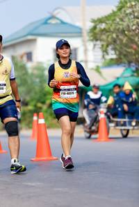 BIB: 310, 40375
                            <button type="button" onclick="openModal(9200685)" class="btn btn-primary btn-sm float-right btn-popup" data-toggle="modal" data-target=".modal-high-quality">
                        <i class="fas fa-shopping-cart"></i> Add to Cart
                    </button>
                                            <button type="button" onclick="isThisMe(9200685, true)" class="btn btn-success btn-sm float-right btn-popup btn-isme hidden" data-toggle="tooltip" data-placement="bottom" title="นี่คือรูปของคุณใช่ไหม คลิกที่นี่เพื่อเอาเข้าอัลบั้ม">
                        <i class="fas fa-plus"></i> Add to album
                    </button>
                    <button type="button" onclick="isThisMe(9200685, false)" class="btn btn-warning btn-sm float-right btn-popup btn-isnotme hidden">
                        <i class="fas fa-ban"></i> Remove from album
                    </button>