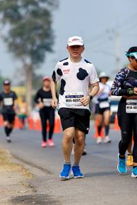 BIB: 46575, 405
                            <button type="button" onclick="openModal(9191206)" class="btn btn-primary btn-sm float-right btn-popup" data-toggle="modal" data-target=".modal-high-quality">
                        <i class="fas fa-shopping-cart"></i> Add to Cart
                    </button>
                                            <button type="button" onclick="isThisMe(9191206, true)" class="btn btn-success btn-sm float-right btn-popup btn-isme hidden" data-toggle="tooltip" data-placement="bottom" title="นี่คือรูปของคุณใช่ไหม คลิกที่นี่เพื่อเอาเข้าอัลบั้ม">
                        <i class="fas fa-plus"></i> Add to album
                    </button>
                    <button type="button" onclick="isThisMe(9191206, false)" class="btn btn-warning btn-sm float-right btn-popup btn-isnotme hidden">
                        <i class="fas fa-ban"></i> Remove from album
                    </button>