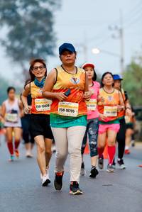 BIB: 1173, 15020, 16795
                            <button type="button" onclick="openModal(9251329)" class="btn btn-primary btn-sm float-right btn-popup" data-toggle="modal" data-target=".modal-high-quality">
                        <i class="fas fa-shopping-cart"></i> Add to Cart
                    </button>
                                            <button type="button" onclick="isThisMe(9251329, true)" class="btn btn-success btn-sm float-right btn-popup btn-isme hidden" data-toggle="tooltip" data-placement="bottom" title="นี่คือรูปของคุณใช่ไหม คลิกที่นี่เพื่อเอาเข้าอัลบั้ม">
                        <i class="fas fa-plus"></i> Add to album
                    </button>
                    <button type="button" onclick="isThisMe(9251329, false)" class="btn btn-warning btn-sm float-right btn-popup btn-isnotme hidden">
                        <i class="fas fa-ban"></i> Remove from album
                    </button>
