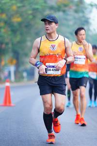 BIB: 42068
                            <button type="button" onclick="openModal(8394814)" class="btn btn-primary btn-sm float-right btn-popup" data-toggle="modal" data-target=".modal-high-quality">
                        <i class="fas fa-shopping-cart"></i> Add to Cart
                    </button>
                                            <button type="button" onclick="isThisMe(8394814, true)" class="btn btn-success btn-sm float-right btn-popup btn-isme hidden" data-toggle="tooltip" data-placement="bottom" title="นี่คือรูปของคุณใช่ไหม คลิกที่นี่เพื่อเอาเข้าอัลบั้ม">
                        <i class="fas fa-plus"></i> Add to album
                    </button>
                    <button type="button" onclick="isThisMe(8394814, false)" class="btn btn-warning btn-sm float-right btn-popup btn-isnotme hidden">
                        <i class="fas fa-ban"></i> Remove from album
                    </button>