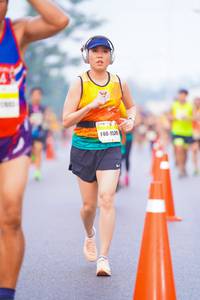 BIB: 1520
                            <button type="button" onclick="openModal(7367533)" class="btn btn-primary btn-sm float-right btn-popup" data-toggle="modal" data-target=".modal-high-quality">
                        <i class="fas fa-shopping-cart"></i> Add to Cart
                    </button>
                                            <button type="button" onclick="isThisMe(7367533, true)" class="btn btn-success btn-sm float-right btn-popup btn-isme hidden" data-toggle="tooltip" data-placement="bottom" title="นี่คือรูปของคุณใช่ไหม คลิกที่นี่เพื่อเอาเข้าอัลบั้ม">
                        <i class="fas fa-plus"></i> Add to album
                    </button>
                    <button type="button" onclick="isThisMe(7367533, false)" class="btn btn-warning btn-sm float-right btn-popup btn-isnotme hidden">
                        <i class="fas fa-ban"></i> Remove from album
                    </button>