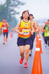 BIB: 10111
                            <button type="button" onclick="openModal(7368996)" class="btn btn-primary btn-sm float-right btn-popup" data-toggle="modal" data-target=".modal-high-quality">
                        <i class="fas fa-shopping-cart"></i> Add to Cart
                    </button>
                                            <button type="button" onclick="isThisMe(7368996, true)" class="btn btn-success btn-sm float-right btn-popup btn-isme hidden" data-toggle="tooltip" data-placement="bottom" title="นี่คือรูปของคุณใช่ไหม คลิกที่นี่เพื่อเอาเข้าอัลบั้ม">
                        <i class="fas fa-plus"></i> Add to album
                    </button>
                    <button type="button" onclick="isThisMe(7368996, false)" class="btn btn-warning btn-sm float-right btn-popup btn-isnotme hidden">
                        <i class="fas fa-ban"></i> Remove from album
                    </button>