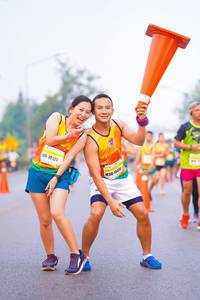 BIB: 10121
                            <button type="button" onclick="openModal(7375750)" class="btn btn-primary btn-sm float-right btn-popup" data-toggle="modal" data-target=".modal-high-quality">
                        <i class="fas fa-shopping-cart"></i> Add to Cart
                    </button>
                                            <button type="button" onclick="isThisMe(7375750, true)" class="btn btn-success btn-sm float-right btn-popup btn-isme hidden" data-toggle="tooltip" data-placement="bottom" title="นี่คือรูปของคุณใช่ไหม คลิกที่นี่เพื่อเอาเข้าอัลบั้ม">
                        <i class="fas fa-plus"></i> Add to album
                    </button>
                    <button type="button" onclick="isThisMe(7375750, false)" class="btn btn-warning btn-sm float-right btn-popup btn-isnotme hidden">
                        <i class="fas fa-ban"></i> Remove from album
                    </button>