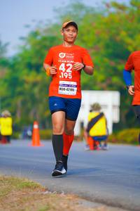 BIB: 195, 42195
                            <button type="button" onclick="openModal(7771023)" class="btn btn-primary btn-sm float-right btn-popup" data-toggle="modal" data-target=".modal-high-quality">
                        <i class="fas fa-shopping-cart"></i> Add to Cart
                    </button>
                                            <button type="button" onclick="isThisMe(7771023, true)" class="btn btn-success btn-sm float-right btn-popup btn-isme hidden" data-toggle="tooltip" data-placement="bottom" title="นี่คือรูปของคุณใช่ไหม คลิกที่นี่เพื่อเอาเข้าอัลบั้ม">
                        <i class="fas fa-plus"></i> Add to album
                    </button>
                    <button type="button" onclick="isThisMe(7771023, false)" class="btn btn-warning btn-sm float-right btn-popup btn-isnotme hidden">
                        <i class="fas fa-ban"></i> Remove from album
                    </button>