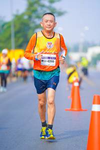 BIB: 42919
                            <button type="button" onclick="openModal(7795211)" class="btn btn-primary btn-sm float-right btn-popup" data-toggle="modal" data-target=".modal-high-quality">
                        <i class="fas fa-shopping-cart"></i> Add to Cart
                    </button>
                                            <button type="button" onclick="isThisMe(7795211, true)" class="btn btn-success btn-sm float-right btn-popup btn-isme hidden" data-toggle="tooltip" data-placement="bottom" title="นี่คือรูปของคุณใช่ไหม คลิกที่นี่เพื่อเอาเข้าอัลบั้ม">
                        <i class="fas fa-plus"></i> Add to album
                    </button>
                    <button type="button" onclick="isThisMe(7795211, false)" class="btn btn-warning btn-sm float-right btn-popup btn-isnotme hidden">
                        <i class="fas fa-ban"></i> Remove from album
                    </button>