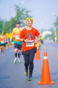 BIB: 40631
                            <button type="button" onclick="openModal(7814084)" class="btn btn-primary btn-sm float-right btn-popup" data-toggle="modal" data-target=".modal-high-quality">
                        <i class="fas fa-shopping-cart"></i> Add to Cart
                    </button>
                                            <button type="button" onclick="isThisMe(7814084, true)" class="btn btn-success btn-sm float-right btn-popup btn-isme hidden" data-toggle="tooltip" data-placement="bottom" title="นี่คือรูปของคุณใช่ไหม คลิกที่นี่เพื่อเอาเข้าอัลบั้ม">
                        <i class="fas fa-plus"></i> Add to album
                    </button>
                    <button type="button" onclick="isThisMe(7814084, false)" class="btn btn-warning btn-sm float-right btn-popup btn-isnotme hidden">
                        <i class="fas fa-ban"></i> Remove from album
                    </button>