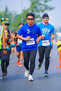 BIB: 47239, 41952
                            <button type="button" onclick="openModal(7846311)" class="btn btn-primary btn-sm float-right btn-popup" data-toggle="modal" data-target=".modal-high-quality">
                        <i class="fas fa-shopping-cart"></i> Add to Cart
                    </button>
                                            <button type="button" onclick="isThisMe(7846311, true)" class="btn btn-success btn-sm float-right btn-popup btn-isme hidden" data-toggle="tooltip" data-placement="bottom" title="นี่คือรูปของคุณใช่ไหม คลิกที่นี่เพื่อเอาเข้าอัลบั้ม">
                        <i class="fas fa-plus"></i> Add to album
                    </button>
                    <button type="button" onclick="isThisMe(7846311, false)" class="btn btn-warning btn-sm float-right btn-popup btn-isnotme hidden">
                        <i class="fas fa-ban"></i> Remove from album
                    </button>
