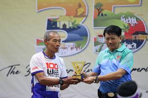 BIB: 100, 2020
                            <button type="button" onclick="openModal(8779333)" class="btn btn-primary btn-sm float-right btn-popup" data-toggle="modal" data-target=".modal-high-quality">
                        <i class="fas fa-shopping-cart"></i> Add to Cart
                    </button>
                                            <button type="button" onclick="isThisMe(8779333, true)" class="btn btn-success btn-sm float-right btn-popup btn-isme hidden" data-toggle="tooltip" data-placement="bottom" title="นี่คือรูปของคุณใช่ไหม คลิกที่นี่เพื่อเอาเข้าอัลบั้ม">
                        <i class="fas fa-plus"></i> Add to album
                    </button>
                    <button type="button" onclick="isThisMe(8779333, false)" class="btn btn-warning btn-sm float-right btn-popup btn-isnotme hidden">
                        <i class="fas fa-ban"></i> Remove from album
                    </button>