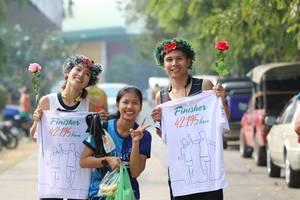 BIB: 42195
                            <button type="button" onclick="openModal(8924706)" class="btn btn-primary btn-sm float-right btn-popup" data-toggle="modal" data-target=".modal-high-quality">
                        <i class="fas fa-shopping-cart"></i> Add to Cart
                    </button>
                                            <button type="button" onclick="isThisMe(8924706, true)" class="btn btn-success btn-sm float-right btn-popup btn-isme hidden" data-toggle="tooltip" data-placement="bottom" title="นี่คือรูปของคุณใช่ไหม คลิกที่นี่เพื่อเอาเข้าอัลบั้ม">
                        <i class="fas fa-plus"></i> Add to album
                    </button>
                    <button type="button" onclick="isThisMe(8924706, false)" class="btn btn-warning btn-sm float-right btn-popup btn-isnotme hidden">
                        <i class="fas fa-ban"></i> Remove from album
                    </button>