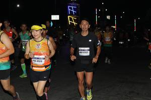 BIB: 47937, 47619
                            <button type="button" onclick="openModal(7642873)" class="btn btn-primary btn-sm float-right btn-popup" data-toggle="modal" data-target=".modal-high-quality">
                        <i class="fas fa-shopping-cart"></i> Add to Cart
                    </button>
                                            <button type="button" onclick="isThisMe(7642873, true)" class="btn btn-success btn-sm float-right btn-popup btn-isme hidden" data-toggle="tooltip" data-placement="bottom" title="นี่คือรูปของคุณใช่ไหม คลิกที่นี่เพื่อเอาเข้าอัลบั้ม">
                        <i class="fas fa-plus"></i> Add to album
                    </button>
                    <button type="button" onclick="isThisMe(7642873, false)" class="btn btn-warning btn-sm float-right btn-popup btn-isnotme hidden">
                        <i class="fas fa-ban"></i> Remove from album
                    </button>