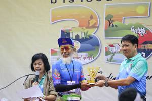 BIB: 
                            <button type="button" onclick="openModal(8778809)" class="btn btn-primary btn-sm float-right btn-popup" data-toggle="modal" data-target=".modal-high-quality">
                        <i class="fas fa-shopping-cart"></i> Add to Cart
                    </button>
                                            <button type="button" onclick="isThisMe(8778809, true)" class="btn btn-success btn-sm float-right btn-popup btn-isme hidden" data-toggle="tooltip" data-placement="bottom" title="นี่คือรูปของคุณใช่ไหม คลิกที่นี่เพื่อเอาเข้าอัลบั้ม">
                        <i class="fas fa-plus"></i> Add to album
                    </button>
                    <button type="button" onclick="isThisMe(8778809, false)" class="btn btn-warning btn-sm float-right btn-popup btn-isnotme hidden">
                        <i class="fas fa-ban"></i> Remove from album
                    </button>