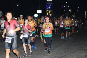 BIB: 4004, 40821
                            <button type="button" onclick="openModal(7626376)" class="btn btn-primary btn-sm float-right btn-popup" data-toggle="modal" data-target=".modal-high-quality">
                        <i class="fas fa-shopping-cart"></i> Add to Cart
                    </button>
                                            <button type="button" onclick="isThisMe(7626376, true)" class="btn btn-success btn-sm float-right btn-popup btn-isme hidden" data-toggle="tooltip" data-placement="bottom" title="นี่คือรูปของคุณใช่ไหม คลิกที่นี่เพื่อเอาเข้าอัลบั้ม">
                        <i class="fas fa-plus"></i> Add to album
                    </button>
                    <button type="button" onclick="isThisMe(7626376, false)" class="btn btn-warning btn-sm float-right btn-popup btn-isnotme hidden">
                        <i class="fas fa-ban"></i> Remove from album
                    </button>