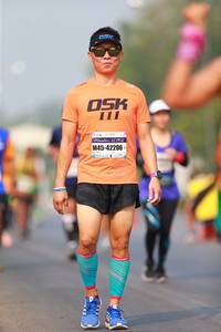 BIB: 111, 42206
                            <button type="button" onclick="openModal(7949052)" class="btn btn-primary btn-sm float-right btn-popup" data-toggle="modal" data-target=".modal-high-quality">
                        <i class="fas fa-shopping-cart"></i> Add to Cart
                    </button>
                                            <button type="button" onclick="isThisMe(7949052, true)" class="btn btn-success btn-sm float-right btn-popup btn-isme hidden" data-toggle="tooltip" data-placement="bottom" title="นี่คือรูปของคุณใช่ไหม คลิกที่นี่เพื่อเอาเข้าอัลบั้ม">
                        <i class="fas fa-plus"></i> Add to album
                    </button>
                    <button type="button" onclick="isThisMe(7949052, false)" class="btn btn-warning btn-sm float-right btn-popup btn-isnotme hidden">
                        <i class="fas fa-ban"></i> Remove from album
                    </button>