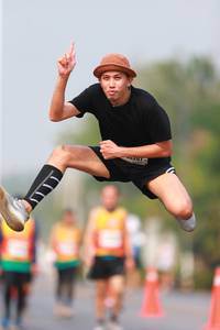 BIB: 
                            <button type="button" onclick="openModal(7912303)" class="btn btn-primary btn-sm float-right btn-popup" data-toggle="modal" data-target=".modal-high-quality">
                        <i class="fas fa-shopping-cart"></i> Add to Cart
                    </button>
                                            <button type="button" onclick="isThisMe(7912303, true)" class="btn btn-success btn-sm float-right btn-popup btn-isme hidden" data-toggle="tooltip" data-placement="bottom" title="นี่คือรูปของคุณใช่ไหม คลิกที่นี่เพื่อเอาเข้าอัลบั้ม">
                        <i class="fas fa-plus"></i> Add to album
                    </button>
                    <button type="button" onclick="isThisMe(7912303, false)" class="btn btn-warning btn-sm float-right btn-popup btn-isnotme hidden">
                        <i class="fas fa-ban"></i> Remove from album
                    </button>