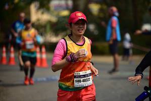 BIB: 40322
                            <button type="button" onclick="openModal(9266326)" class="btn btn-primary btn-sm float-right btn-popup" data-toggle="modal" data-target=".modal-high-quality">
                        <i class="fas fa-shopping-cart"></i> Add to Cart
                    </button>
                                            <button type="button" onclick="isThisMe(9266326, true)" class="btn btn-success btn-sm float-right btn-popup btn-isme hidden" data-toggle="tooltip" data-placement="bottom" title="นี่คือรูปของคุณใช่ไหม คลิกที่นี่เพื่อเอาเข้าอัลบั้ม">
                        <i class="fas fa-plus"></i> Add to album
                    </button>
                    <button type="button" onclick="isThisMe(9266326, false)" class="btn btn-warning btn-sm float-right btn-popup btn-isnotme hidden">
                        <i class="fas fa-ban"></i> Remove from album
                    </button>