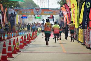 BIB: 3001
                            <button type="button" onclick="openModal(9266638)" class="btn btn-primary btn-sm float-right btn-popup" data-toggle="modal" data-target=".modal-high-quality">
                        <i class="fas fa-shopping-cart"></i> Add to Cart
                    </button>
                                            <button type="button" onclick="isThisMe(9266638, true)" class="btn btn-success btn-sm float-right btn-popup btn-isme hidden" data-toggle="tooltip" data-placement="bottom" title="นี่คือรูปของคุณใช่ไหม คลิกที่นี่เพื่อเอาเข้าอัลบั้ม">
                        <i class="fas fa-plus"></i> Add to album
                    </button>
                    <button type="button" onclick="isThisMe(9266638, false)" class="btn btn-warning btn-sm float-right btn-popup btn-isnotme hidden">
                        <i class="fas fa-ban"></i> Remove from album
                    </button>