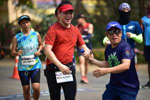 BIB: 135, 48028, 42842
                            <button type="button" onclick="openModal(9266238)" class="btn btn-primary btn-sm float-right btn-popup" data-toggle="modal" data-target=".modal-high-quality">
                        <i class="fas fa-shopping-cart"></i> Add to Cart
                    </button>
                                            <button type="button" onclick="isThisMe(9266238, true)" class="btn btn-success btn-sm float-right btn-popup btn-isme hidden" data-toggle="tooltip" data-placement="bottom" title="นี่คือรูปของคุณใช่ไหม คลิกที่นี่เพื่อเอาเข้าอัลบั้ม">
                        <i class="fas fa-plus"></i> Add to album
                    </button>
                    <button type="button" onclick="isThisMe(9266238, false)" class="btn btn-warning btn-sm float-right btn-popup btn-isnotme hidden">
                        <i class="fas fa-ban"></i> Remove from album
                    </button>