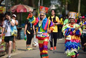 BIB: 15461, 47081
                            <button type="button" onclick="openModal(9266140)" class="btn btn-primary btn-sm float-right btn-popup" data-toggle="modal" data-target=".modal-high-quality">
                        <i class="fas fa-shopping-cart"></i> Add to Cart
                    </button>
                                            <button type="button" onclick="isThisMe(9266140, true)" class="btn btn-success btn-sm float-right btn-popup btn-isme hidden" data-toggle="tooltip" data-placement="bottom" title="นี่คือรูปของคุณใช่ไหม คลิกที่นี่เพื่อเอาเข้าอัลบั้ม">
                        <i class="fas fa-plus"></i> Add to album
                    </button>
                    <button type="button" onclick="isThisMe(9266140, false)" class="btn btn-warning btn-sm float-right btn-popup btn-isnotme hidden">
                        <i class="fas fa-ban"></i> Remove from album
                    </button>