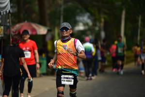 BIB: 40803
                            <button type="button" onclick="openModal(9266069)" class="btn btn-primary btn-sm float-right btn-popup" data-toggle="modal" data-target=".modal-high-quality">
                        <i class="fas fa-shopping-cart"></i> Add to Cart
                    </button>
                                            <button type="button" onclick="isThisMe(9266069, true)" class="btn btn-success btn-sm float-right btn-popup btn-isme hidden" data-toggle="tooltip" data-placement="bottom" title="นี่คือรูปของคุณใช่ไหม คลิกที่นี่เพื่อเอาเข้าอัลบั้ม">
                        <i class="fas fa-plus"></i> Add to album
                    </button>
                    <button type="button" onclick="isThisMe(9266069, false)" class="btn btn-warning btn-sm float-right btn-popup btn-isnotme hidden">
                        <i class="fas fa-ban"></i> Remove from album
                    </button>