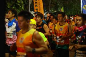 BIB: 1048295
                            <button type="button" onclick="openModal(7435712)" class="btn btn-primary btn-sm float-right btn-popup" data-toggle="modal" data-target=".modal-high-quality">
                        <i class="fas fa-shopping-cart"></i> Add to Cart
                    </button>
                                            <button type="button" onclick="isThisMe(7435712, true)" class="btn btn-success btn-sm float-right btn-popup btn-isme hidden" data-toggle="tooltip" data-placement="bottom" title="นี่คือรูปของคุณใช่ไหม คลิกที่นี่เพื่อเอาเข้าอัลบั้ม">
                        <i class="fas fa-plus"></i> Add to album
                    </button>
                    <button type="button" onclick="isThisMe(7435712, false)" class="btn btn-warning btn-sm float-right btn-popup btn-isnotme hidden">
                        <i class="fas fa-ban"></i> Remove from album
                    </button>