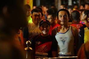 BIB: 195
                            <button type="button" onclick="openModal(7431895)" class="btn btn-primary btn-sm float-right btn-popup" data-toggle="modal" data-target=".modal-high-quality">
                        <i class="fas fa-shopping-cart"></i> Add to Cart
                    </button>
                                            <button type="button" onclick="isThisMe(7431895, true)" class="btn btn-success btn-sm float-right btn-popup btn-isme hidden" data-toggle="tooltip" data-placement="bottom" title="นี่คือรูปของคุณใช่ไหม คลิกที่นี่เพื่อเอาเข้าอัลบั้ม">
                        <i class="fas fa-plus"></i> Add to album
                    </button>
                    <button type="button" onclick="isThisMe(7431895, false)" class="btn btn-warning btn-sm float-right btn-popup btn-isnotme hidden">
                        <i class="fas fa-ban"></i> Remove from album
                    </button>