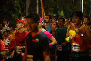 BIB: 46352, 46993
                            <button type="button" onclick="openModal(7435287)" class="btn btn-primary btn-sm float-right btn-popup" data-toggle="modal" data-target=".modal-high-quality">
                        <i class="fas fa-shopping-cart"></i> Add to Cart
                    </button>
                                            <button type="button" onclick="isThisMe(7435287, true)" class="btn btn-success btn-sm float-right btn-popup btn-isme hidden" data-toggle="tooltip" data-placement="bottom" title="นี่คือรูปของคุณใช่ไหม คลิกที่นี่เพื่อเอาเข้าอัลบั้ม">
                        <i class="fas fa-plus"></i> Add to album
                    </button>
                    <button type="button" onclick="isThisMe(7435287, false)" class="btn btn-warning btn-sm float-right btn-popup btn-isnotme hidden">
                        <i class="fas fa-ban"></i> Remove from album
                    </button>