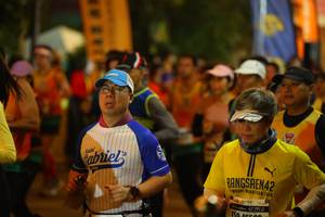 BIB: 842, 195, 15040
                            <button type="button" onclick="openModal(7435778)" class="btn btn-primary btn-sm float-right btn-popup" data-toggle="modal" data-target=".modal-high-quality">
                        <i class="fas fa-shopping-cart"></i> Add to Cart
                    </button>
                                            <button type="button" onclick="isThisMe(7435778, true)" class="btn btn-success btn-sm float-right btn-popup btn-isme hidden" data-toggle="tooltip" data-placement="bottom" title="นี่คือรูปของคุณใช่ไหม คลิกที่นี่เพื่อเอาเข้าอัลบั้ม">
                        <i class="fas fa-plus"></i> Add to album
                    </button>
                    <button type="button" onclick="isThisMe(7435778, false)" class="btn btn-warning btn-sm float-right btn-popup btn-isnotme hidden">
                        <i class="fas fa-ban"></i> Remove from album
                    </button>