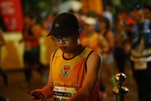 BIB: 195
                            <button type="button" onclick="openModal(7436551)" class="btn btn-primary btn-sm float-right btn-popup" data-toggle="modal" data-target=".modal-high-quality">
                        <i class="fas fa-shopping-cart"></i> Add to Cart
                    </button>
                                            <button type="button" onclick="isThisMe(7436551, true)" class="btn btn-success btn-sm float-right btn-popup btn-isme hidden" data-toggle="tooltip" data-placement="bottom" title="นี่คือรูปของคุณใช่ไหม คลิกที่นี่เพื่อเอาเข้าอัลบั้ม">
                        <i class="fas fa-plus"></i> Add to album
                    </button>
                    <button type="button" onclick="isThisMe(7436551, false)" class="btn btn-warning btn-sm float-right btn-popup btn-isnotme hidden">
                        <i class="fas fa-ban"></i> Remove from album
                    </button>