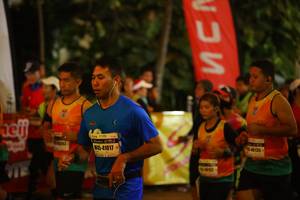 BIB: 41017, 646135
                            <button type="button" onclick="openModal(7436752)" class="btn btn-primary btn-sm float-right btn-popup" data-toggle="modal" data-target=".modal-high-quality">
                        <i class="fas fa-shopping-cart"></i> Add to Cart
                    </button>
                                            <button type="button" onclick="isThisMe(7436752, true)" class="btn btn-success btn-sm float-right btn-popup btn-isme hidden" data-toggle="tooltip" data-placement="bottom" title="นี่คือรูปของคุณใช่ไหม คลิกที่นี่เพื่อเอาเข้าอัลบั้ม">
                        <i class="fas fa-plus"></i> Add to album
                    </button>
                    <button type="button" onclick="isThisMe(7436752, false)" class="btn btn-warning btn-sm float-right btn-popup btn-isnotme hidden">
                        <i class="fas fa-ban"></i> Remove from album
                    </button>