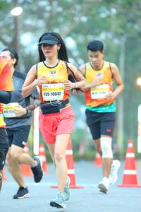 BIB: 10047, 112
                            <button type="button" onclick="openModal(7560797)" class="btn btn-primary btn-sm float-right btn-popup" data-toggle="modal" data-target=".modal-high-quality">
                        <i class="fas fa-shopping-cart"></i> Add to Cart
                    </button>
                                            <button type="button" onclick="isThisMe(7560797, true)" class="btn btn-success btn-sm float-right btn-popup btn-isme hidden" data-toggle="tooltip" data-placement="bottom" title="นี่คือรูปของคุณใช่ไหม คลิกที่นี่เพื่อเอาเข้าอัลบั้ม">
                        <i class="fas fa-plus"></i> Add to album
                    </button>
                    <button type="button" onclick="isThisMe(7560797, false)" class="btn btn-warning btn-sm float-right btn-popup btn-isnotme hidden">
                        <i class="fas fa-ban"></i> Remove from album
                    </button>