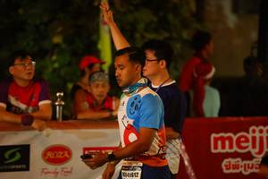 BIB: 1912
                            <button type="button" onclick="openModal(7438074)" class="btn btn-primary btn-sm float-right btn-popup" data-toggle="modal" data-target=".modal-high-quality">
                        <i class="fas fa-shopping-cart"></i> Add to Cart
                    </button>
                                            <button type="button" onclick="isThisMe(7438074, true)" class="btn btn-success btn-sm float-right btn-popup btn-isme hidden" data-toggle="tooltip" data-placement="bottom" title="นี่คือรูปของคุณใช่ไหม คลิกที่นี่เพื่อเอาเข้าอัลบั้ม">
                        <i class="fas fa-plus"></i> Add to album
                    </button>
                    <button type="button" onclick="isThisMe(7438074, false)" class="btn btn-warning btn-sm float-right btn-popup btn-isnotme hidden">
                        <i class="fas fa-ban"></i> Remove from album
                    </button>