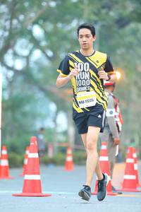 BIB: 1000, 11235
                            <button type="button" onclick="openModal(7511717)" class="btn btn-primary btn-sm float-right btn-popup" data-toggle="modal" data-target=".modal-high-quality">
                        <i class="fas fa-shopping-cart"></i> Add to Cart
                    </button>
                                            <button type="button" onclick="isThisMe(7511717, true)" class="btn btn-success btn-sm float-right btn-popup btn-isme hidden" data-toggle="tooltip" data-placement="bottom" title="นี่คือรูปของคุณใช่ไหม คลิกที่นี่เพื่อเอาเข้าอัลบั้ม">
                        <i class="fas fa-plus"></i> Add to album
                    </button>
                    <button type="button" onclick="isThisMe(7511717, false)" class="btn btn-warning btn-sm float-right btn-popup btn-isnotme hidden">
                        <i class="fas fa-ban"></i> Remove from album
                    </button>