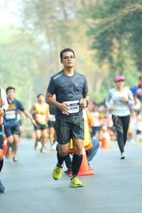 BIB: 42390
                            <button type="button" onclick="openModal(7963397)" class="btn btn-primary btn-sm float-right btn-popup" data-toggle="modal" data-target=".modal-high-quality">
                        <i class="fas fa-shopping-cart"></i> Add to Cart
                    </button>
                                            <button type="button" onclick="isThisMe(7963397, true)" class="btn btn-success btn-sm float-right btn-popup btn-isme hidden" data-toggle="tooltip" data-placement="bottom" title="นี่คือรูปของคุณใช่ไหม คลิกที่นี่เพื่อเอาเข้าอัลบั้ม">
                        <i class="fas fa-plus"></i> Add to album
                    </button>
                    <button type="button" onclick="isThisMe(7963397, false)" class="btn btn-warning btn-sm float-right btn-popup btn-isnotme hidden">
                        <i class="fas fa-ban"></i> Remove from album
                    </button>