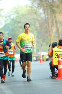 BIB: 42885, 542243
                            <button type="button" onclick="openModal(8073486)" class="btn btn-primary btn-sm float-right btn-popup" data-toggle="modal" data-target=".modal-high-quality">
                        <i class="fas fa-shopping-cart"></i> Add to Cart
                    </button>
                                            <button type="button" onclick="isThisMe(8073486, true)" class="btn btn-success btn-sm float-right btn-popup btn-isme hidden" data-toggle="tooltip" data-placement="bottom" title="นี่คือรูปของคุณใช่ไหม คลิกที่นี่เพื่อเอาเข้าอัลบั้ม">
                        <i class="fas fa-plus"></i> Add to album
                    </button>
                    <button type="button" onclick="isThisMe(8073486, false)" class="btn btn-warning btn-sm float-right btn-popup btn-isnotme hidden">
                        <i class="fas fa-ban"></i> Remove from album
                    </button>