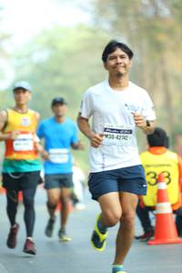 BIB: 42742
                            <button type="button" onclick="openModal(7968435)" class="btn btn-primary btn-sm float-right btn-popup" data-toggle="modal" data-target=".modal-high-quality">
                        <i class="fas fa-shopping-cart"></i> Add to Cart
                    </button>
                                            <button type="button" onclick="isThisMe(7968435, true)" class="btn btn-success btn-sm float-right btn-popup btn-isme hidden" data-toggle="tooltip" data-placement="bottom" title="นี่คือรูปของคุณใช่ไหม คลิกที่นี่เพื่อเอาเข้าอัลบั้ม">
                        <i class="fas fa-plus"></i> Add to album
                    </button>
                    <button type="button" onclick="isThisMe(7968435, false)" class="btn btn-warning btn-sm float-right btn-popup btn-isnotme hidden">
                        <i class="fas fa-ban"></i> Remove from album
                    </button>