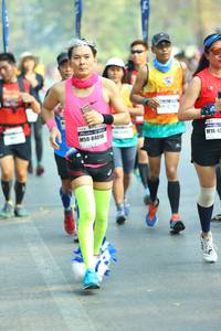 BIB: 84016
                            <button type="button" onclick="openModal(7876708)" class="btn btn-primary btn-sm float-right btn-popup" data-toggle="modal" data-target=".modal-high-quality">
                        <i class="fas fa-shopping-cart"></i> Add to Cart
                    </button>
                                            <button type="button" onclick="isThisMe(7876708, true)" class="btn btn-success btn-sm float-right btn-popup btn-isme hidden" data-toggle="tooltip" data-placement="bottom" title="นี่คือรูปของคุณใช่ไหม คลิกที่นี่เพื่อเอาเข้าอัลบั้ม">
                        <i class="fas fa-plus"></i> Add to album
                    </button>
                    <button type="button" onclick="isThisMe(7876708, false)" class="btn btn-warning btn-sm float-right btn-popup btn-isnotme hidden">
                        <i class="fas fa-ban"></i> Remove from album
                    </button>
