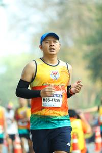 BIB: 1152, 47276
                            <button type="button" onclick="openModal(7956720)" class="btn btn-primary btn-sm float-right btn-popup" data-toggle="modal" data-target=".modal-high-quality">
                        <i class="fas fa-shopping-cart"></i> Add to Cart
                    </button>
                                            <button type="button" onclick="isThisMe(7956720, true)" class="btn btn-success btn-sm float-right btn-popup btn-isme hidden" data-toggle="tooltip" data-placement="bottom" title="นี่คือรูปของคุณใช่ไหม คลิกที่นี่เพื่อเอาเข้าอัลบั้ม">
                        <i class="fas fa-plus"></i> Add to album
                    </button>
                    <button type="button" onclick="isThisMe(7956720, false)" class="btn btn-warning btn-sm float-right btn-popup btn-isnotme hidden">
                        <i class="fas fa-ban"></i> Remove from album
                    </button>