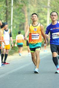 BIB: 42632, 4716
                            <button type="button" onclick="openModal(8017497)" class="btn btn-primary btn-sm float-right btn-popup" data-toggle="modal" data-target=".modal-high-quality">
                        <i class="fas fa-shopping-cart"></i> Add to Cart
                    </button>
                                            <button type="button" onclick="isThisMe(8017497, true)" class="btn btn-success btn-sm float-right btn-popup btn-isme hidden" data-toggle="tooltip" data-placement="bottom" title="นี่คือรูปของคุณใช่ไหม คลิกที่นี่เพื่อเอาเข้าอัลบั้ม">
                        <i class="fas fa-plus"></i> Add to album
                    </button>
                    <button type="button" onclick="isThisMe(8017497, false)" class="btn btn-warning btn-sm float-right btn-popup btn-isnotme hidden">
                        <i class="fas fa-ban"></i> Remove from album
                    </button>