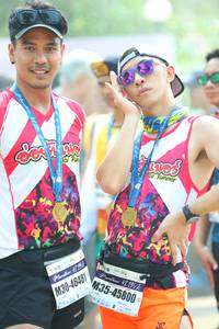 BIB: 195, 45800, 46481
                            <button type="button" onclick="openModal(8142704)" class="btn btn-primary btn-sm float-right btn-popup" data-toggle="modal" data-target=".modal-high-quality">
                        <i class="fas fa-shopping-cart"></i> Add to Cart
                    </button>
                                            <button type="button" onclick="isThisMe(8142704, true)" class="btn btn-success btn-sm float-right btn-popup btn-isme hidden" data-toggle="tooltip" data-placement="bottom" title="นี่คือรูปของคุณใช่ไหม คลิกที่นี่เพื่อเอาเข้าอัลบั้ม">
                        <i class="fas fa-plus"></i> Add to album
                    </button>
                    <button type="button" onclick="isThisMe(8142704, false)" class="btn btn-warning btn-sm float-right btn-popup btn-isnotme hidden">
                        <i class="fas fa-ban"></i> Remove from album
                    </button>