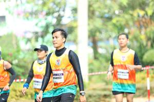 BIB: 640937
                            <button type="button" onclick="openModal(8143560)" class="btn btn-primary btn-sm float-right btn-popup" data-toggle="modal" data-target=".modal-high-quality">
                        <i class="fas fa-shopping-cart"></i> Add to Cart
                    </button>
                                            <button type="button" onclick="isThisMe(8143560, true)" class="btn btn-success btn-sm float-right btn-popup btn-isme hidden" data-toggle="tooltip" data-placement="bottom" title="นี่คือรูปของคุณใช่ไหม คลิกที่นี่เพื่อเอาเข้าอัลบั้ม">
                        <i class="fas fa-plus"></i> Add to album
                    </button>
                    <button type="button" onclick="isThisMe(8143560, false)" class="btn btn-warning btn-sm float-right btn-popup btn-isnotme hidden">
                        <i class="fas fa-ban"></i> Remove from album
                    </button>