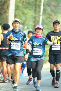 BIB: 40654, 0915, 40454
                            <button type="button" onclick="openModal(8077355)" class="btn btn-primary btn-sm float-right btn-popup" data-toggle="modal" data-target=".modal-high-quality">
                        <i class="fas fa-shopping-cart"></i> Add to Cart
                    </button>
                                            <button type="button" onclick="isThisMe(8077355, true)" class="btn btn-success btn-sm float-right btn-popup btn-isme hidden" data-toggle="tooltip" data-placement="bottom" title="นี่คือรูปของคุณใช่ไหม คลิกที่นี่เพื่อเอาเข้าอัลบั้ม">
                        <i class="fas fa-plus"></i> Add to album
                    </button>
                    <button type="button" onclick="isThisMe(8077355, false)" class="btn btn-warning btn-sm float-right btn-popup btn-isnotme hidden">
                        <i class="fas fa-ban"></i> Remove from album
                    </button>