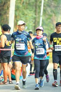 BIB: 409, 4065, 40454
                            <button type="button" onclick="openModal(8076933)" class="btn btn-primary btn-sm float-right btn-popup" data-toggle="modal" data-target=".modal-high-quality">
                        <i class="fas fa-shopping-cart"></i> Add to Cart
                    </button>
                                            <button type="button" onclick="isThisMe(8076933, true)" class="btn btn-success btn-sm float-right btn-popup btn-isme hidden" data-toggle="tooltip" data-placement="bottom" title="นี่คือรูปของคุณใช่ไหม คลิกที่นี่เพื่อเอาเข้าอัลบั้ม">
                        <i class="fas fa-plus"></i> Add to album
                    </button>
                    <button type="button" onclick="isThisMe(8076933, false)" class="btn btn-warning btn-sm float-right btn-popup btn-isnotme hidden">
                        <i class="fas fa-ban"></i> Remove from album
                    </button>