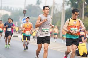 BIB: 927, 26040
                            <button type="button" onclick="openModal(9624622)" class="btn btn-primary btn-sm float-right btn-popup" data-toggle="modal" data-target=".modal-high-quality">
                        <i class="fas fa-shopping-cart"></i> Add to Cart
                    </button>
                                            <button type="button" onclick="isThisMe(9624622, true)" class="btn btn-success btn-sm float-right btn-popup btn-isme hidden" data-toggle="tooltip" data-placement="bottom" title="นี่คือรูปของคุณใช่ไหม คลิกที่นี่เพื่อเอาเข้าอัลบั้ม">
                        <i class="fas fa-plus"></i> Add to album
                    </button>
                    <button type="button" onclick="isThisMe(9624622, false)" class="btn btn-warning btn-sm float-right btn-popup btn-isnotme hidden">
                        <i class="fas fa-ban"></i> Remove from album
                    </button>