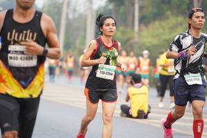 BIB: 4240, 27514, 21428
                            <button type="button" onclick="openModal(9625018)" class="btn btn-primary btn-sm float-right btn-popup" data-toggle="modal" data-target=".modal-high-quality">
                        <i class="fas fa-shopping-cart"></i> Add to Cart
                    </button>
                                            <button type="button" onclick="isThisMe(9625018, true)" class="btn btn-success btn-sm float-right btn-popup btn-isme hidden" data-toggle="tooltip" data-placement="bottom" title="นี่คือรูปของคุณใช่ไหม คลิกที่นี่เพื่อเอาเข้าอัลบั้ม">
                        <i class="fas fa-plus"></i> Add to album
                    </button>
                    <button type="button" onclick="isThisMe(9625018, false)" class="btn btn-warning btn-sm float-right btn-popup btn-isnotme hidden">
                        <i class="fas fa-ban"></i> Remove from album
                    </button>